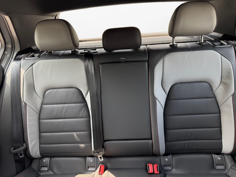 2025 Volkswagen Golf GTI 2.0T SE