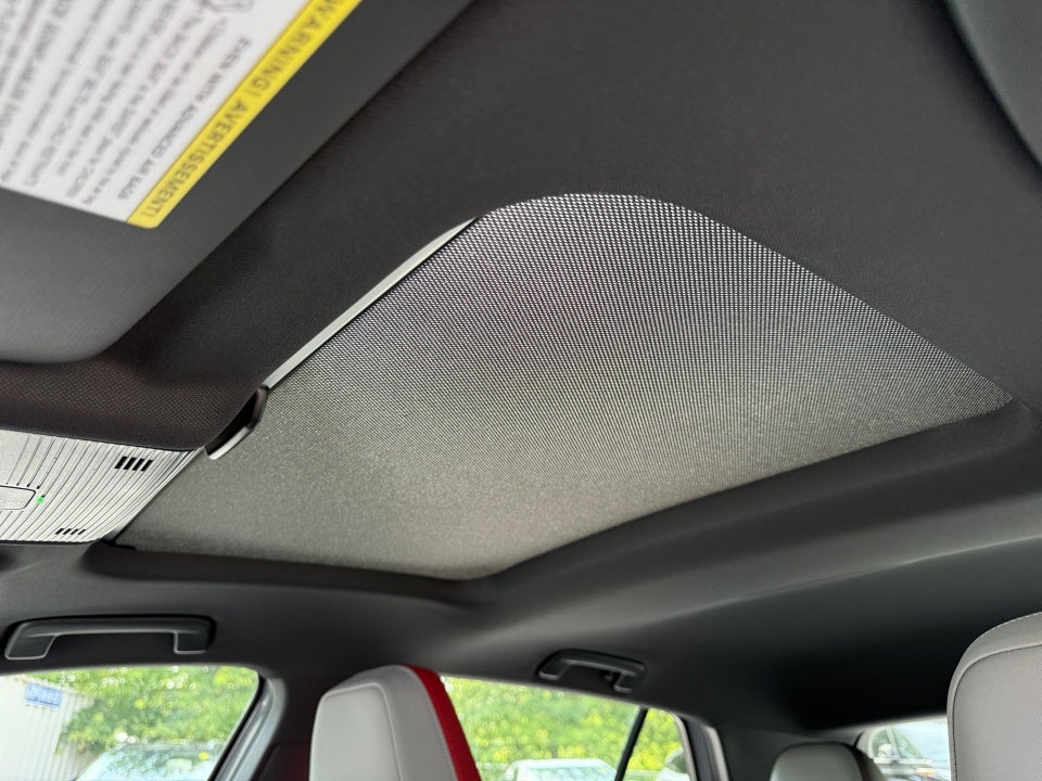 2025 Volkswagen Golf GTI 2.0T SE