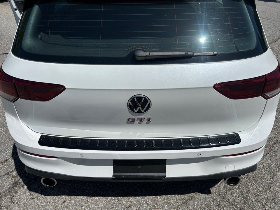 2024 Volkswagen Golf GTI 2.0T SE