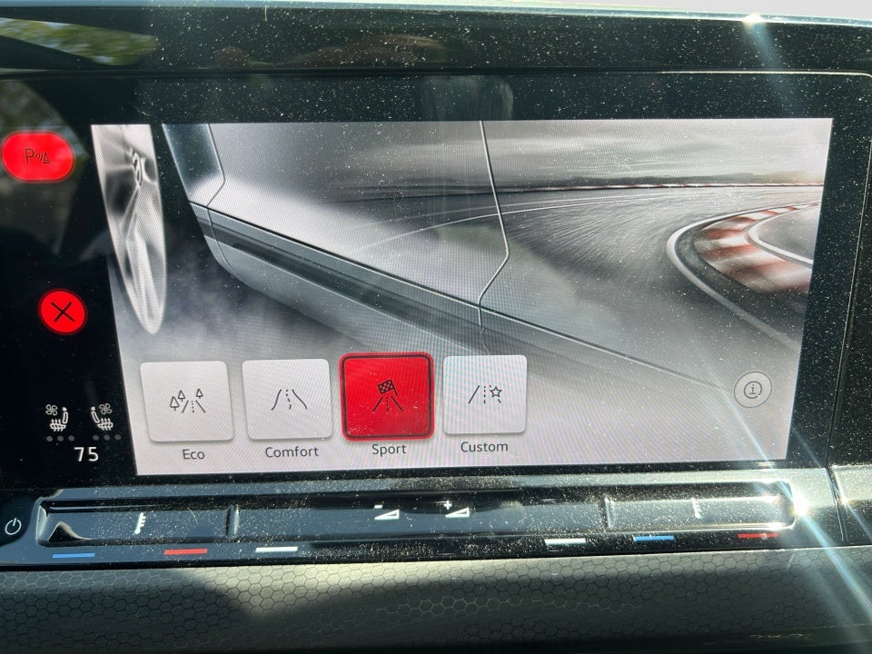 2024 Volkswagen Golf GTI 2.0T SE