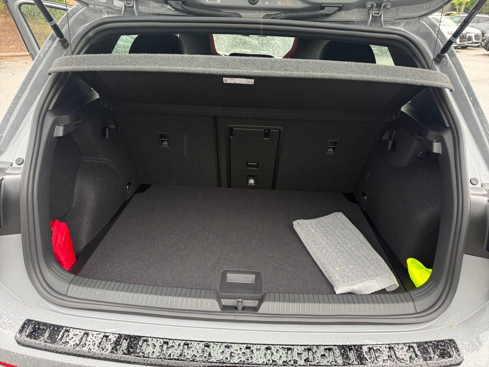 2026 Volkswagen Golf GTI SE