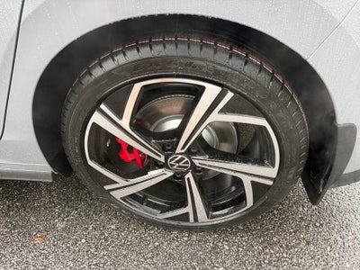 2026 Volkswagen Golf GTI SE