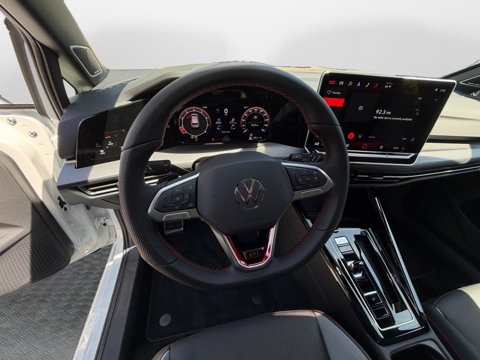 2026 Volkswagen Golf GTI SE