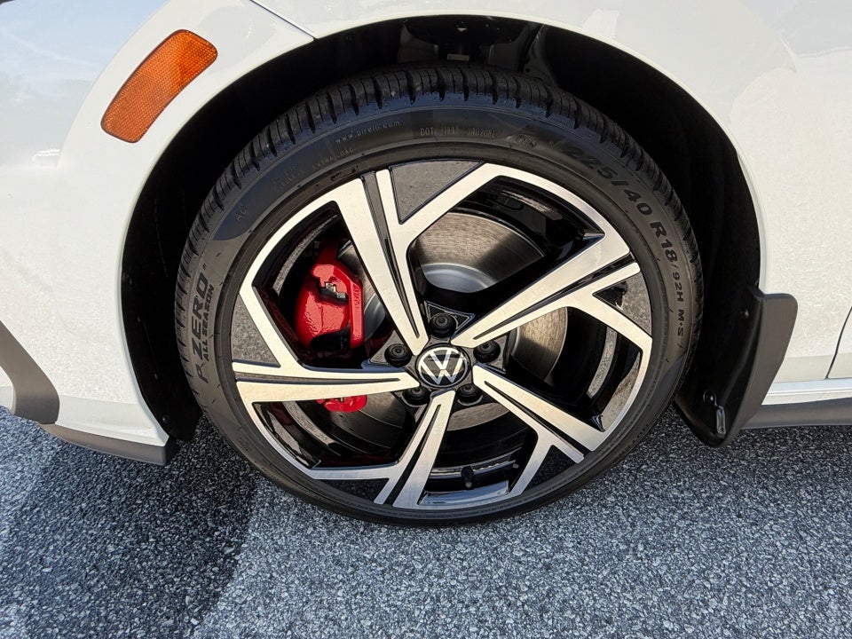2026 Volkswagen Golf GTI SE