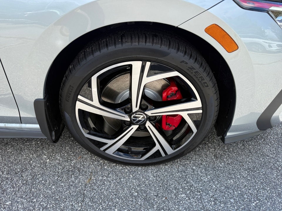 2025 Volkswagen Golf GTI 2.0T SE