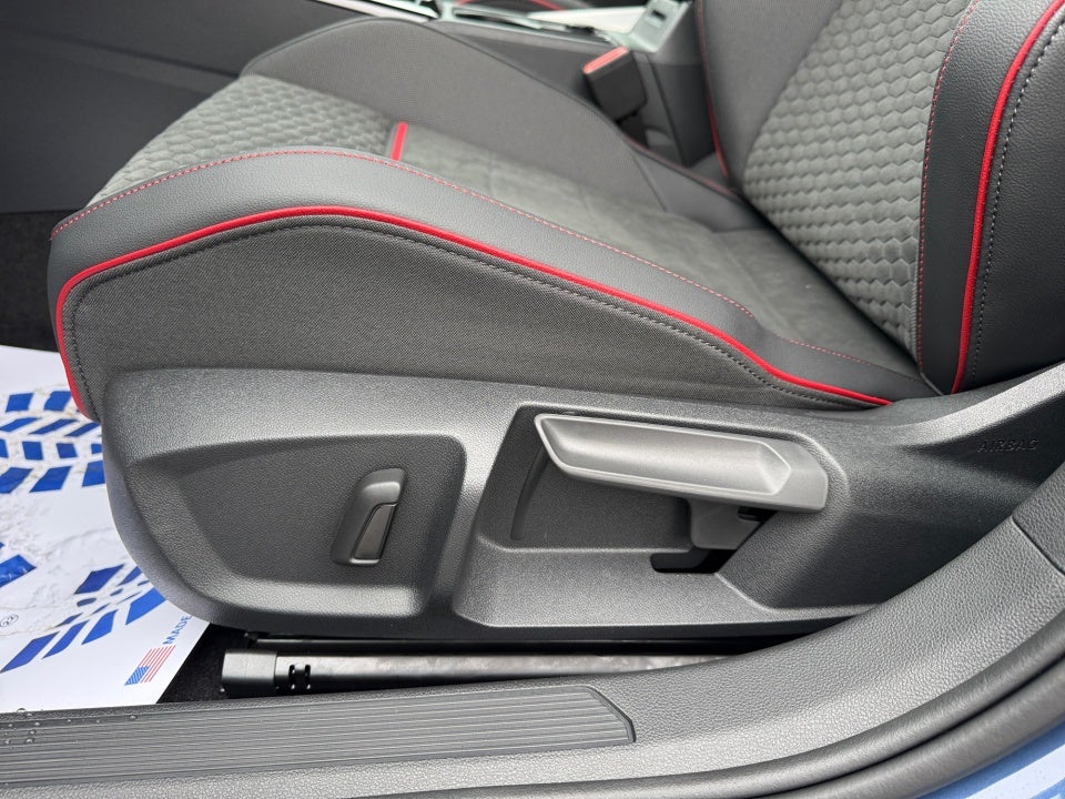 2026 Volkswagen Golf GTI SE