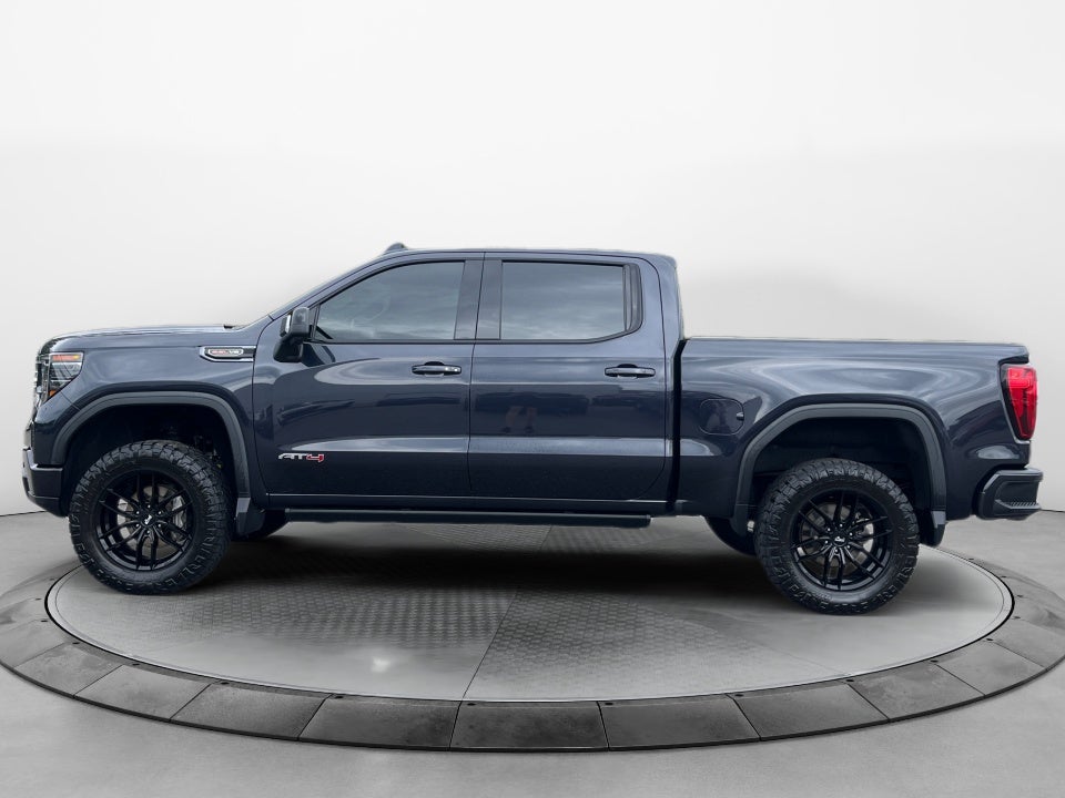 2022 GMC Sierra AT4