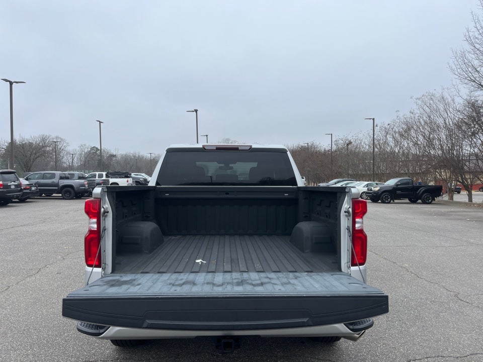2020 Chevrolet Silverado 1500 2WD Crew Cab Short Bed Custom