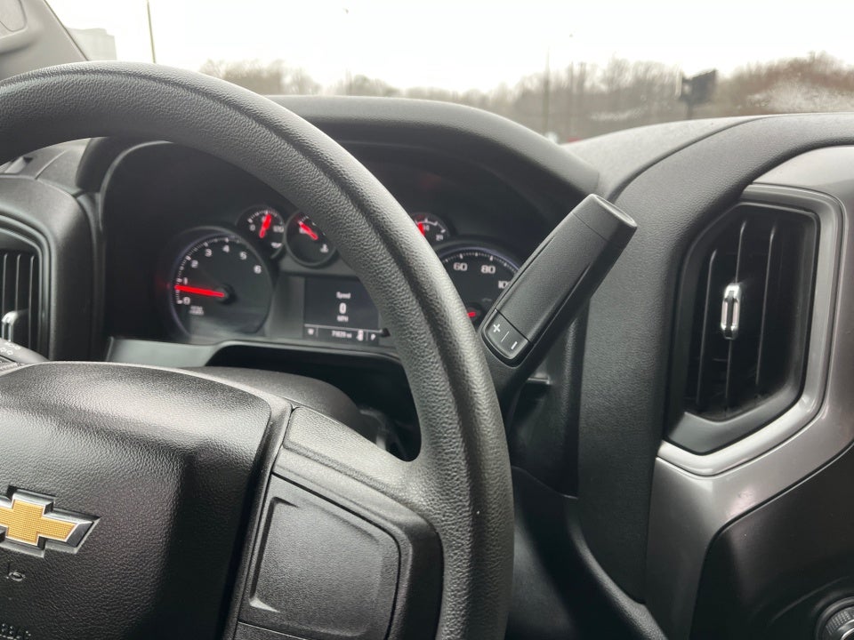 2020 Chevrolet Silverado 1500 2WD Crew Cab Short Bed Custom