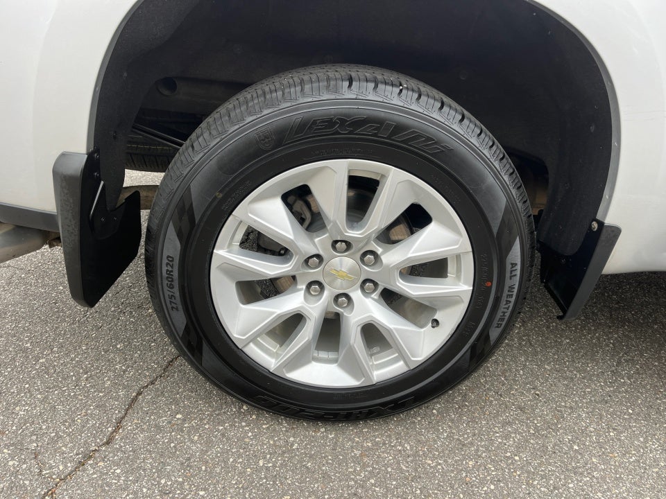 2020 Chevrolet Silverado 1500 2WD Crew Cab Short Bed Custom