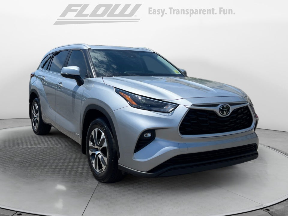 2025 Toyota Highlander Hybrid XLE