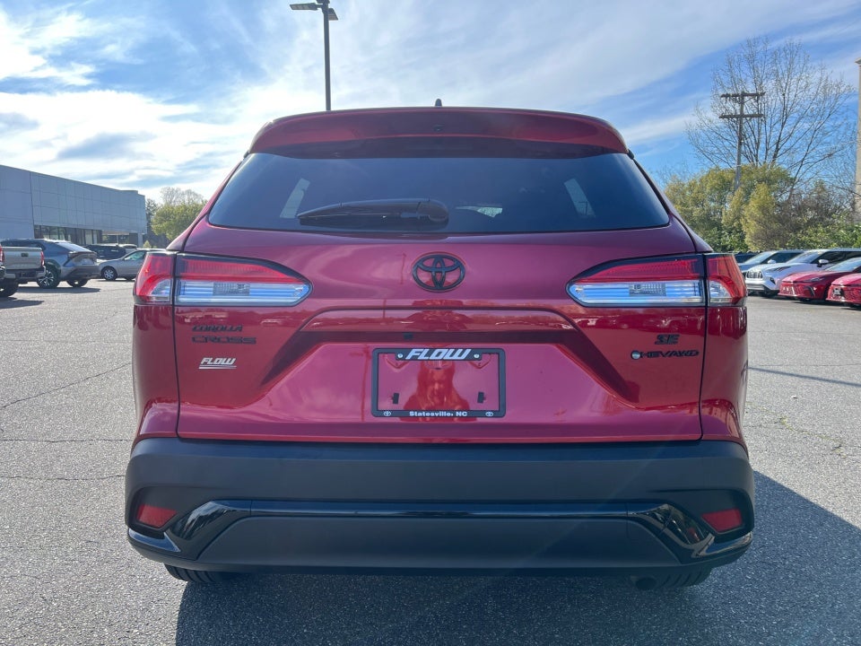 2025 Toyota COROLLA CROSS HV SE