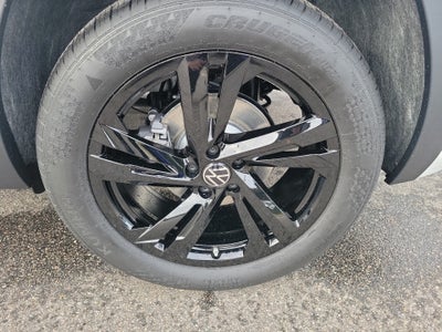 2026 Volkswagen Atlas Cross Sport 2.0T SEL R-Line Black