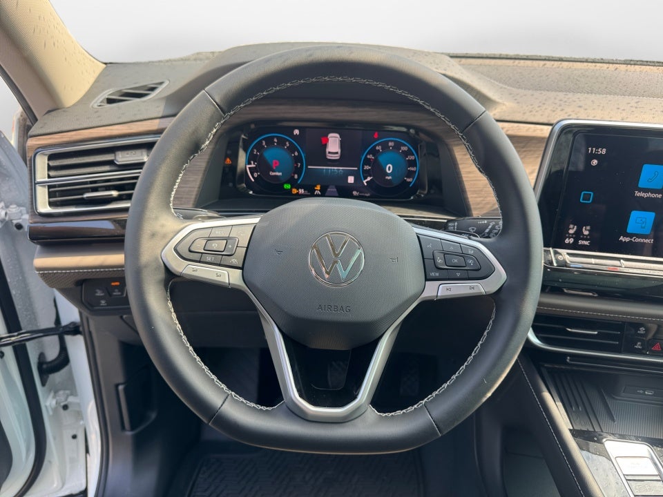 2026 Volkswagen Atlas SEL