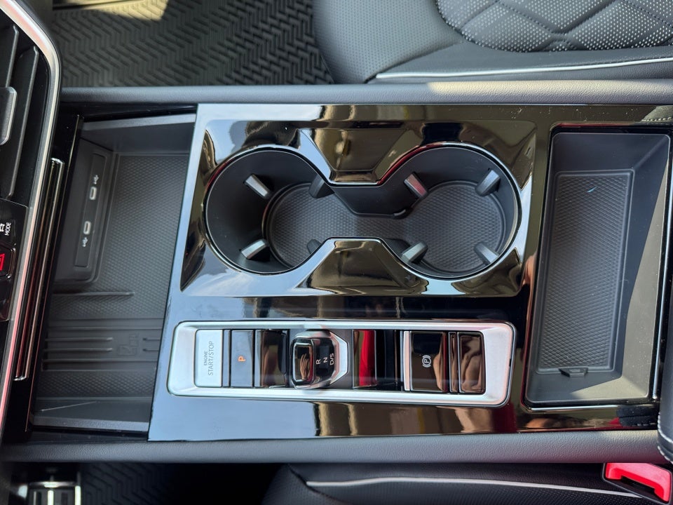 2026 Volkswagen Atlas SEL Premium R-Line