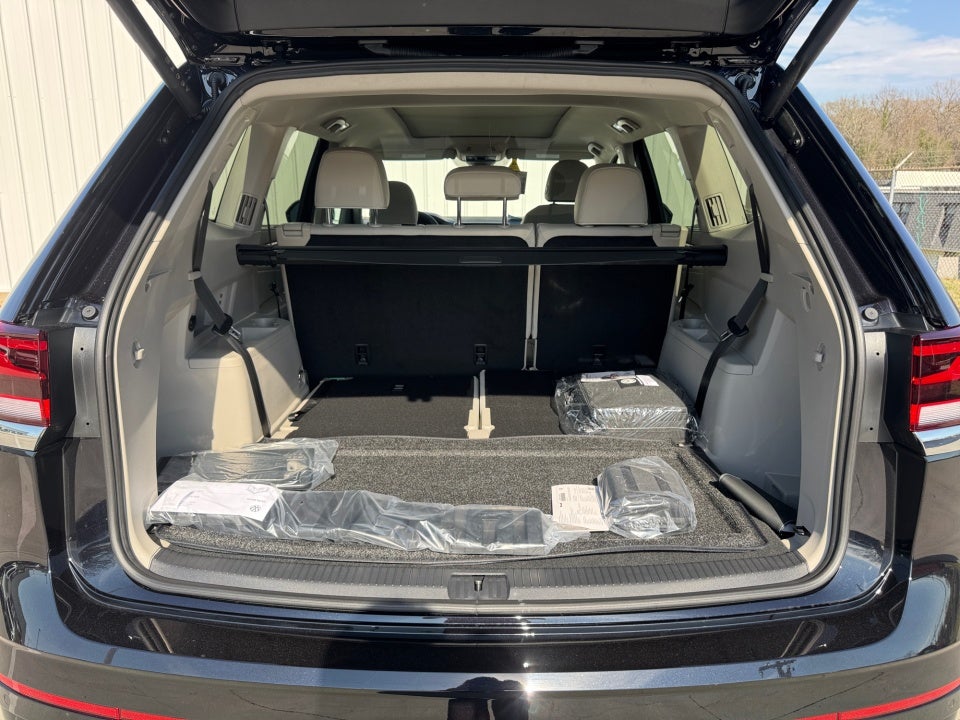 2026 Volkswagen Atlas SEL Premium R-Line