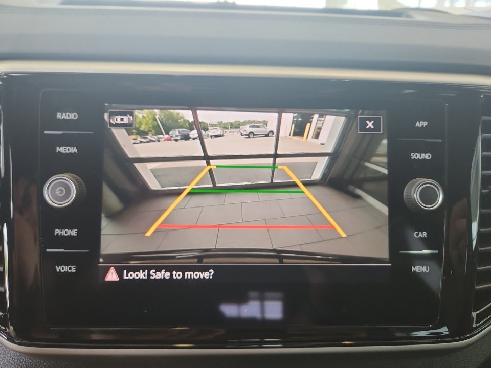 2023 Volkswagen Atlas Cross Sport 3.6L V6 SE w/Technology