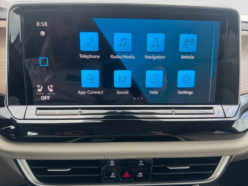 2026 Volkswagen Atlas SE with Technology