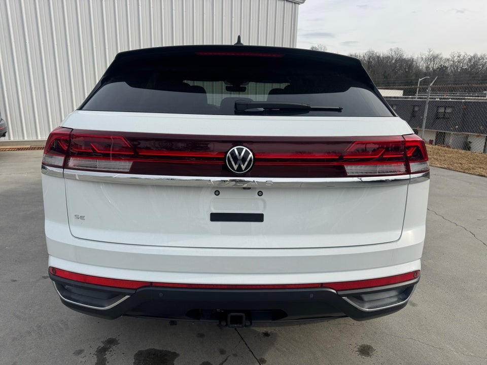 2025 Volkswagen Atlas Cross Sport 2.0T SE w/Technology