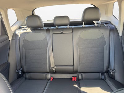 2026 Volkswagen Taos SE Black