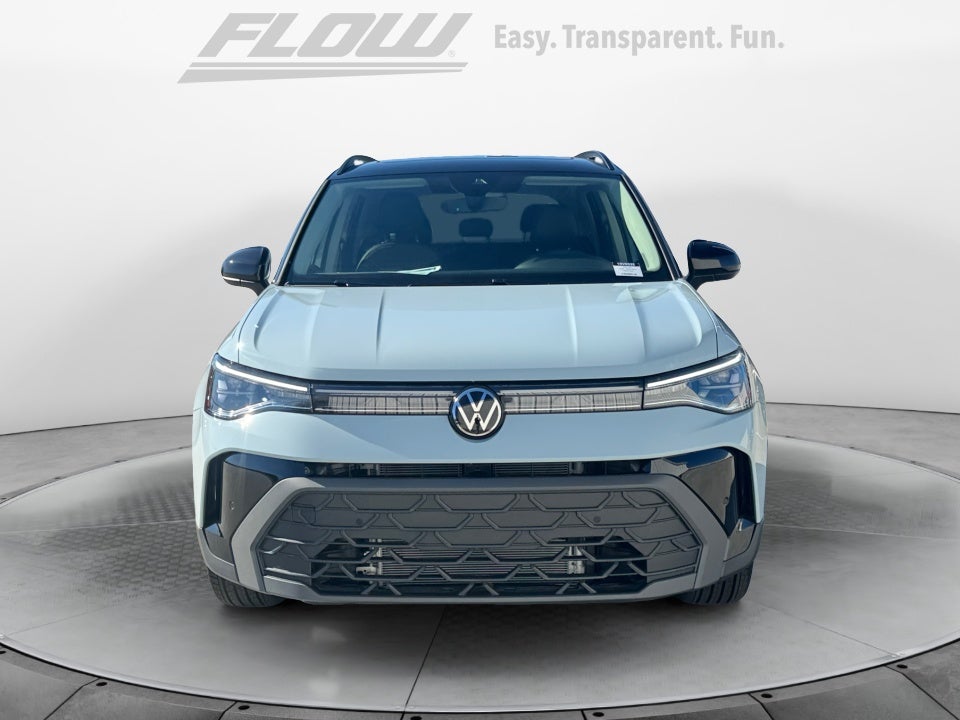 2026 Volkswagen Taos SE Black