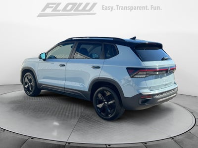 2026 Volkswagen Taos SE Black