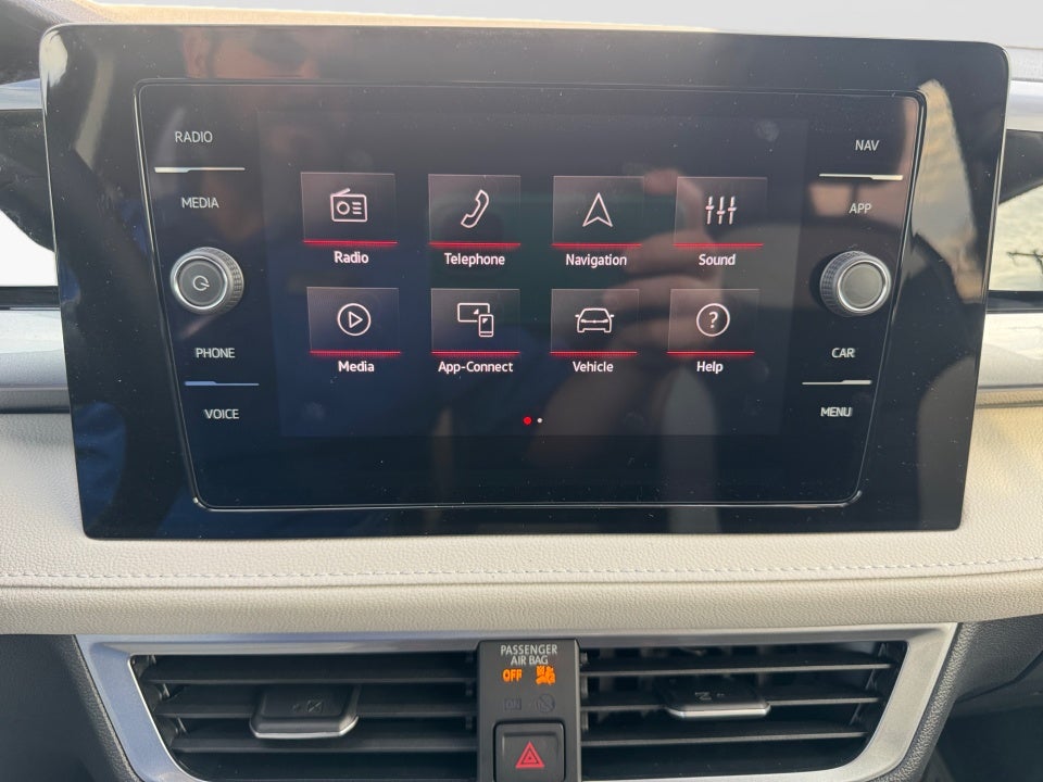 2026 Volkswagen Taos SEL