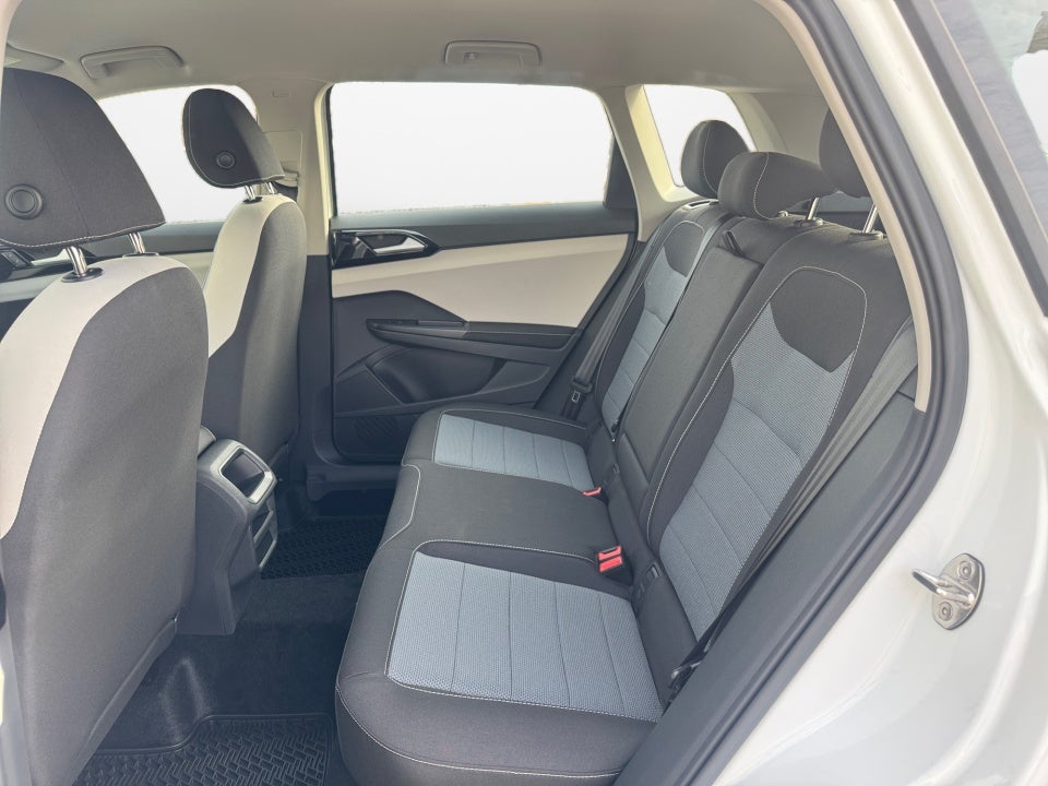 2026 Volkswagen Taos S