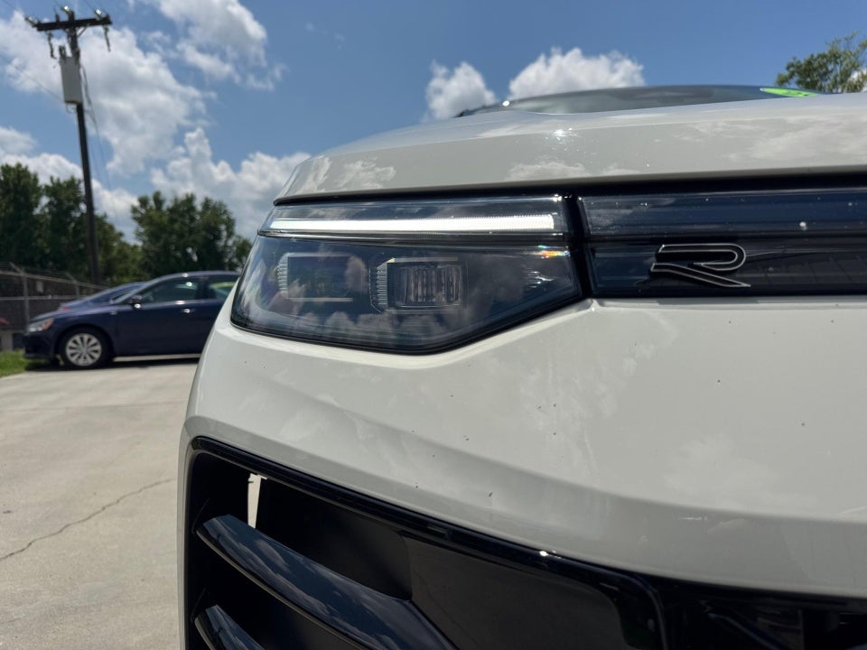 2025 Volkswagen Tiguan SE R-Line Black
