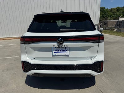 2025 Volkswagen Tiguan 2.0T SE R-Line Black