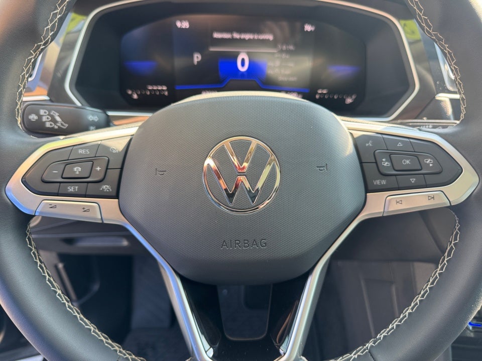 2023 Volkswagen Tiguan SE