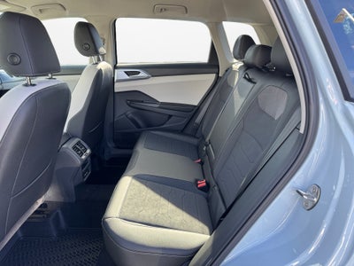 2026 Volkswagen Taos SE