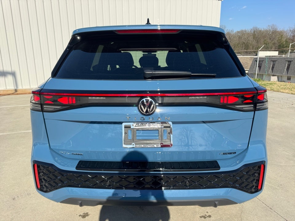 2026 Volkswagen Tiguan SEL R-Line Turbo