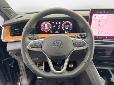 2026 Volkswagen Tiguan SEL R-Line Turbo