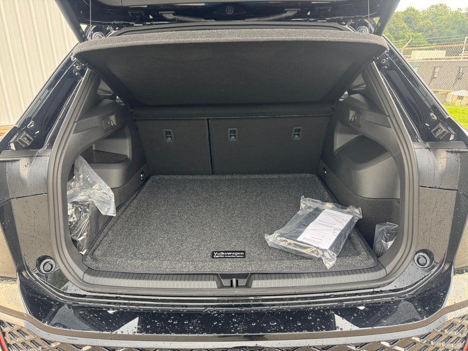 2026 Volkswagen Tiguan SEL R-Line Turbo