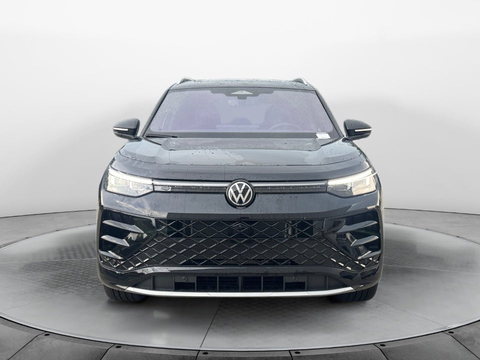 2026 Volkswagen Tiguan SEL R-Line Turbo