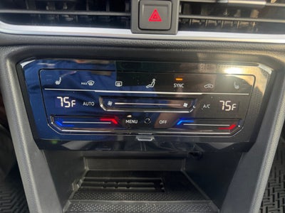 2026 Volkswagen Taos SE