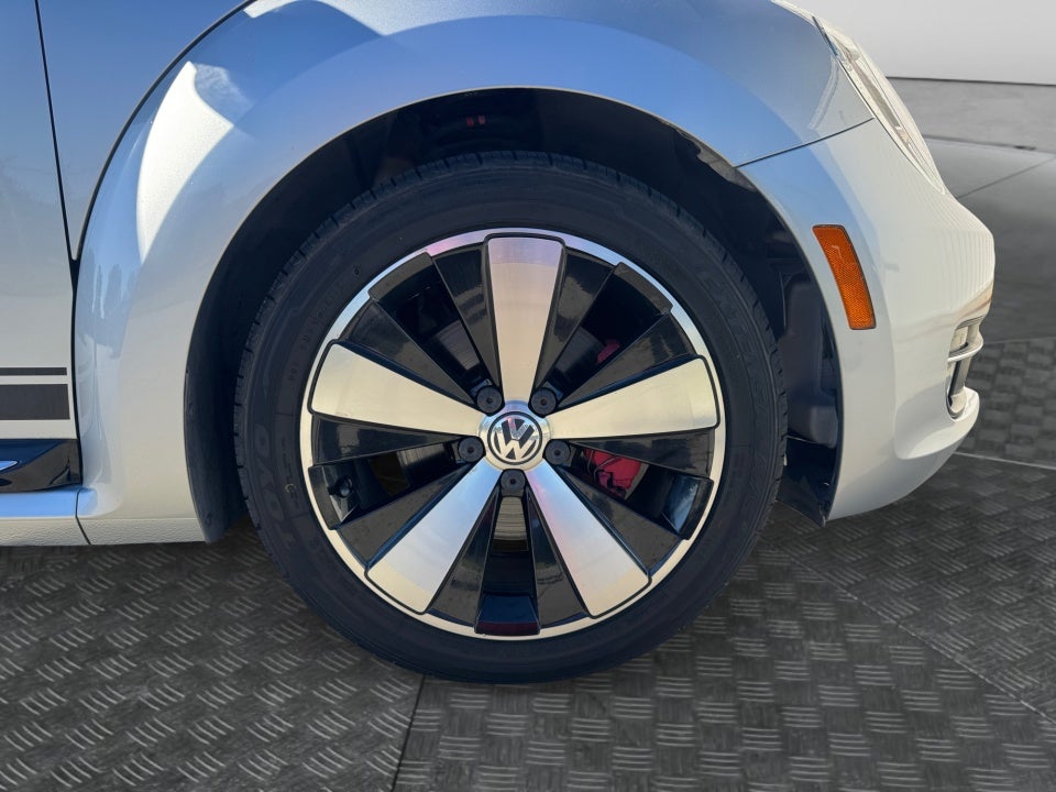 2013 Volkswagen Beetle Convertible 2.0T
