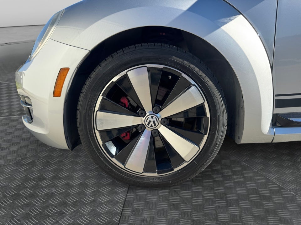 2013 Volkswagen Beetle Convertible 2.0T