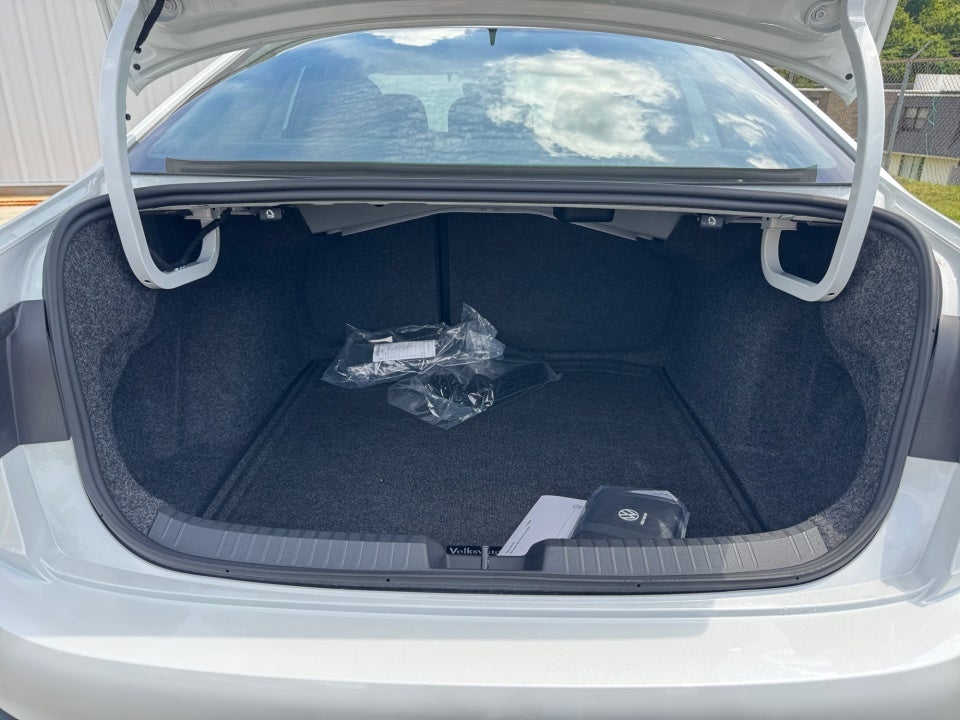 2026 Volkswagen Jetta SEL