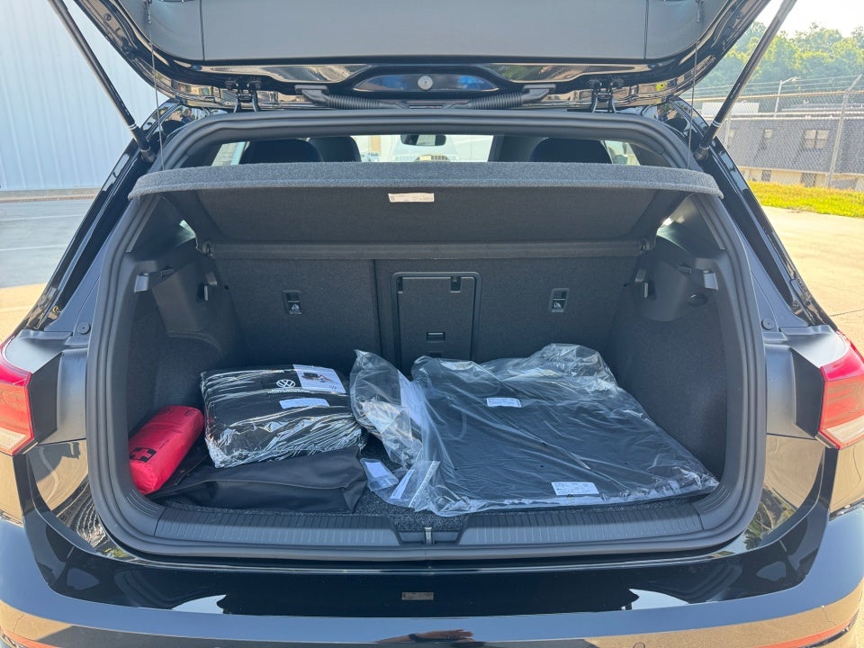 2026 Volkswagen Golf R 2.0T DSG