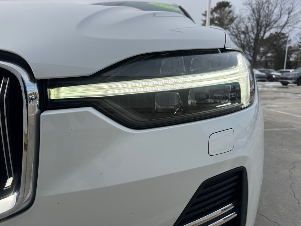 2023 Volvo XC60 B5 Plus Bright Theme