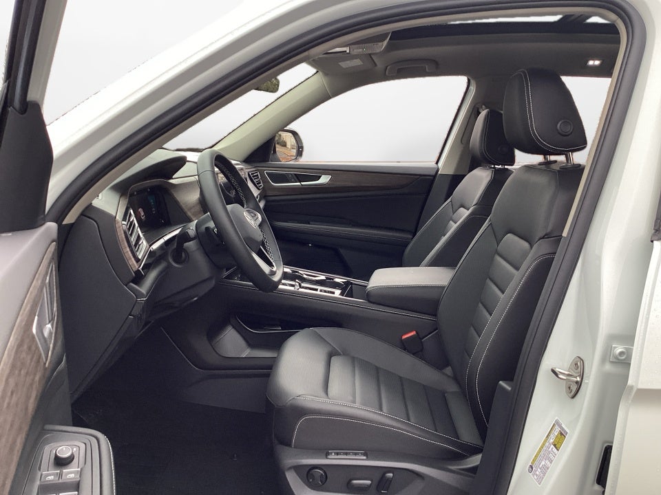 2026 Volkswagen Atlas SEL