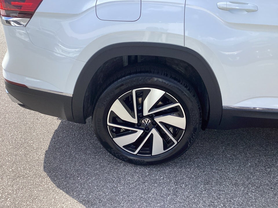 2026 Volkswagen Atlas SEL