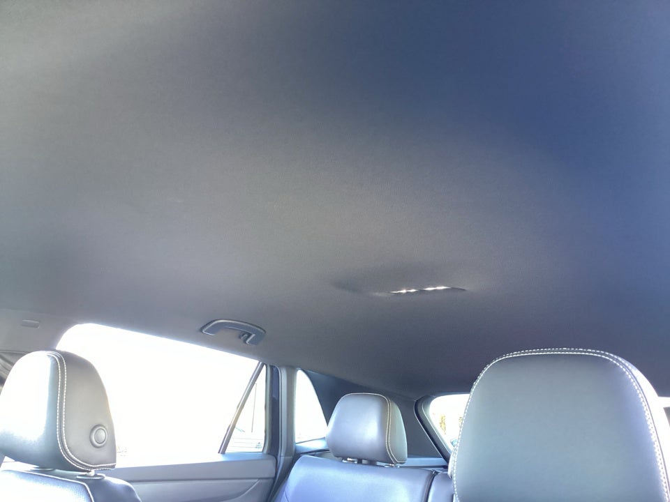 2026 Volkswagen Atlas Cross Sport SE