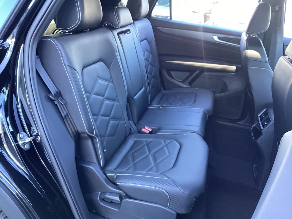 2026 Volkswagen Atlas Cross Sport SE