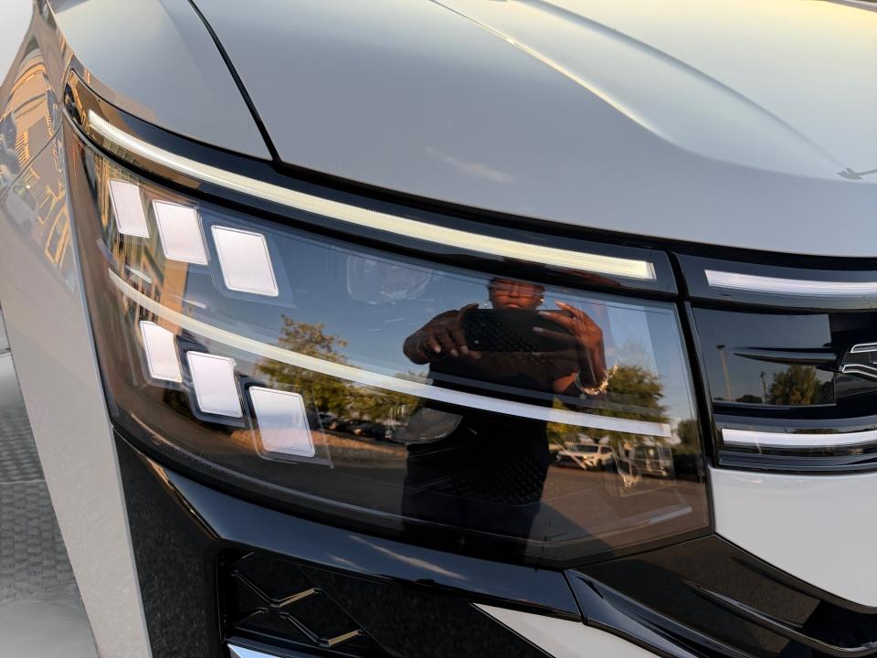 2027 Volkswagen Atlas SEL Premium R-Line