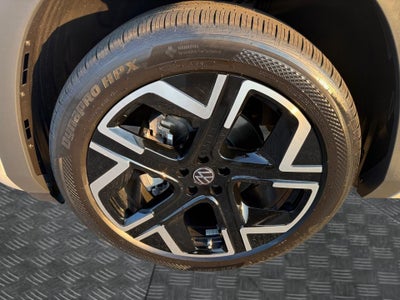 2027 Volkswagen Atlas SEL Premium R-Line