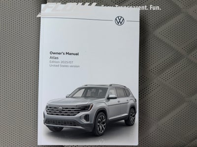 2026 Volkswagen Atlas 2.0T SEL Premium R-Line