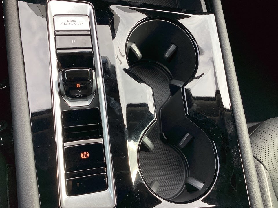 2026 Volkswagen Atlas SEL Premium R-Line